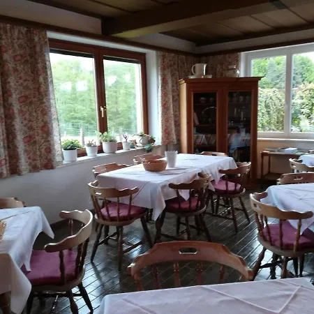 Haus Elisabeth - Wasnighof Farm stay Velden am Woerthersee